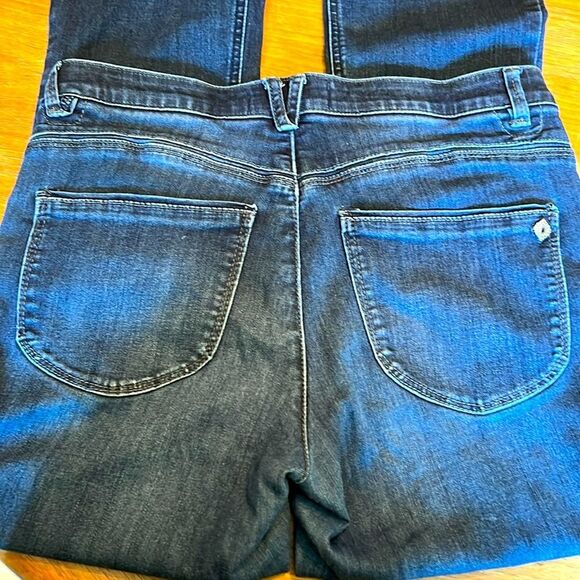 DemocracyโJeans Absolution 8 - Picture 4 of 9